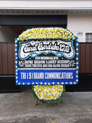 Papan Bunga Duka di Muara Badak